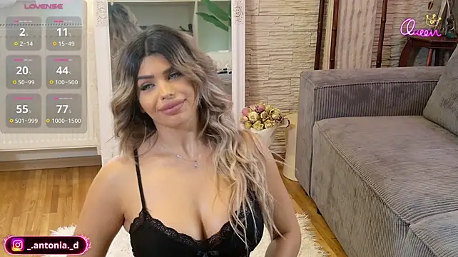 Bella_Posh - Happy pussy, happy life!