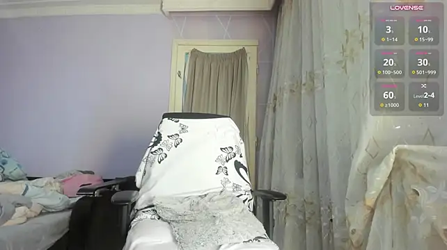 Fancy_casssie - Creamy Fountain Squirt all over You!!!