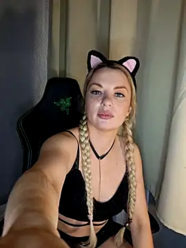 NoeliaPLAY - New shoes