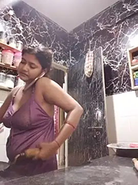 Hot_desi_bb2 - Full nude face pussy