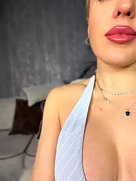 MilfNextDoor20 - Let’s CUM together 💦