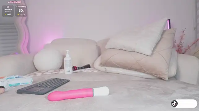 Ariadna5 - Full naked + show anal