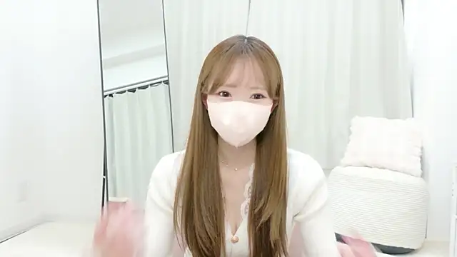 Yukachan_vv - 下の服ぽいっ♡