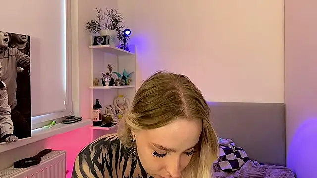 Soalice - hard naked facefuck with cum in throat