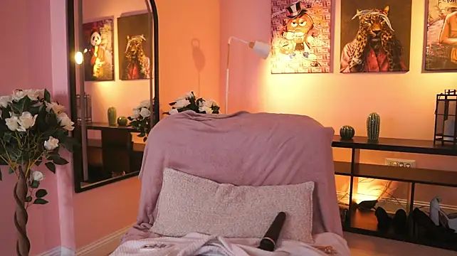 CamyRoux - doggystyle deep fuckinig😈