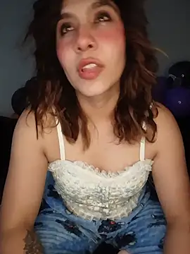 Amstheynovak - Show boobs