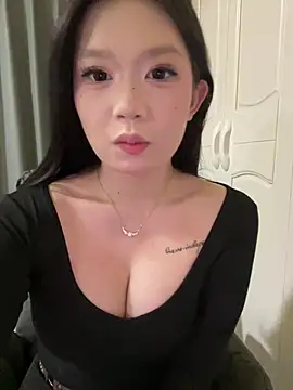 Shuyuanli445 - 戶外找個男人做…….