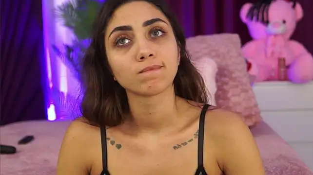 IsLucyCherry - Blowjob Tease💕😘
