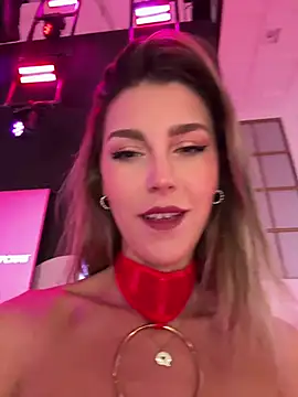 Nicole_98 - TITS IN FRONT OF ALL + LT 3 min control