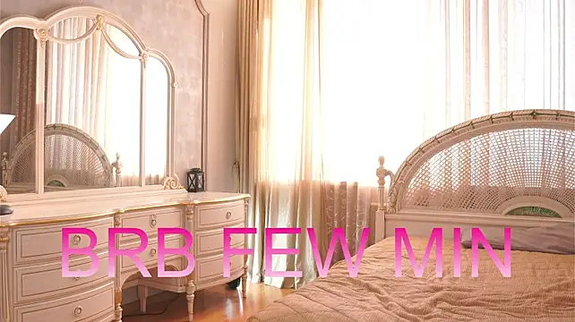MercedezTimbs