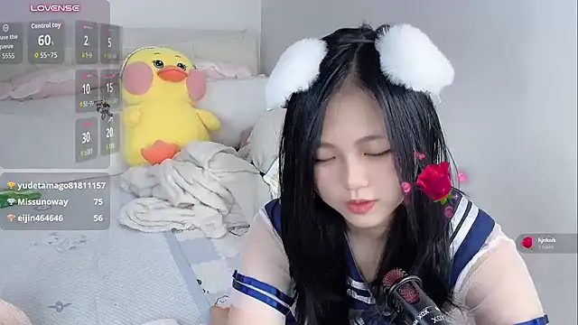 Noelle-2007 - 😚哥哥栽在我手里行不行?💓半脱内内塗乳液3分钟😻