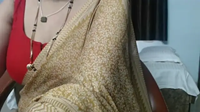 sunitha-3's Live XXX Chat