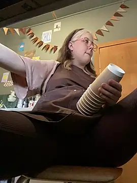 Cinnabon_ - MAKE MY PUSSY WET AT MY WORK