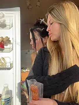 AngelMiaM - BJ 2 dildos in pussys naked