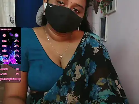 Pavani-Darling - ice on boobs in 5 mins