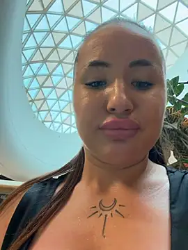 Beautydiamond - Show ashole in the full mal
