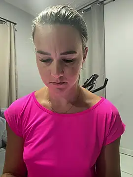 SuhHWhotwife - Ficar pelada e se masturbar com vibrador
