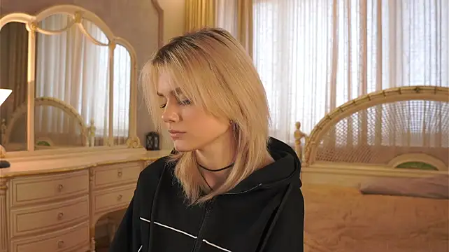 MercedezTimbs