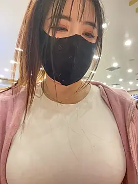 Xiao-mo520 - 美导老师下班兼职，咖啡厅偷玩小粉，刺激，敏感体质易失控，哥哥轻点，完成目标脱一件