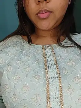 YOUR_GF_ - Show boobies 🥵💦