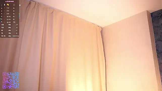 VivaGessel - 2 fingers in my pussy and suck my wet fi
