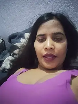 Cute_radhikaa - 200000