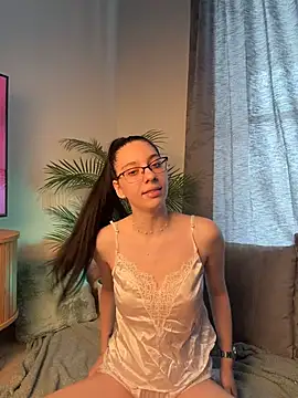 LuluPeach_ - finger pussyyyyy