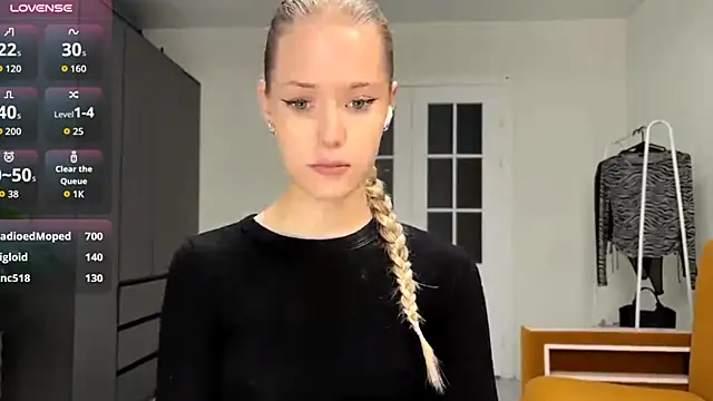 ZaidaSchwarten - Touch ass