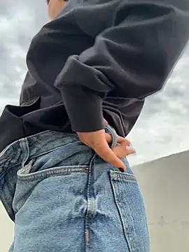 Emma_cute7 - Spank ass