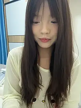 Youbaby-Love - 哥哥帮妹妹脱上衣