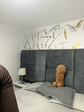 Cristal_Velle - Hard squirt + fuck machine 10 min