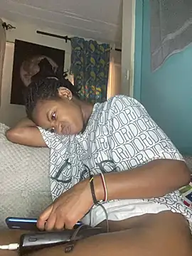 Teenyme - finger pussy