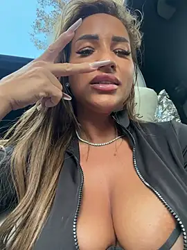 LovingBlondie - take my boobs out