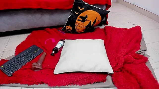 Steacy_19 - Show naked and oil in ass