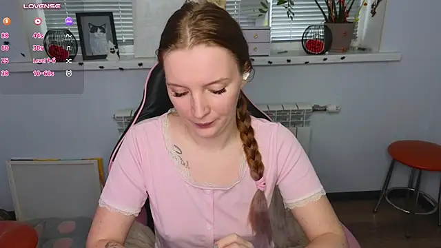 Mary_Blu - nude dancing