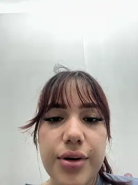 Amelia_rousse26 - squat with the dildo