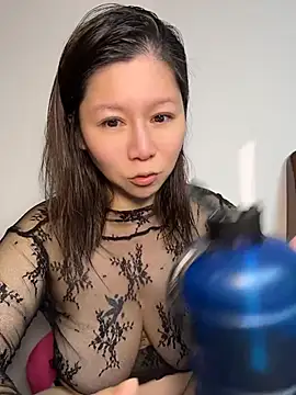 Kds666 - 脱掉内裤2分钟