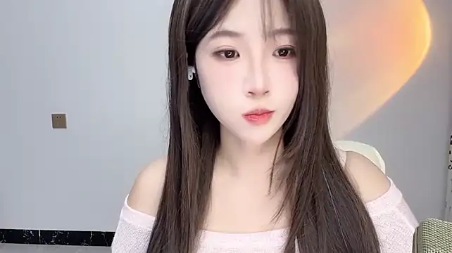 Lucy_8858 - 舔手指~