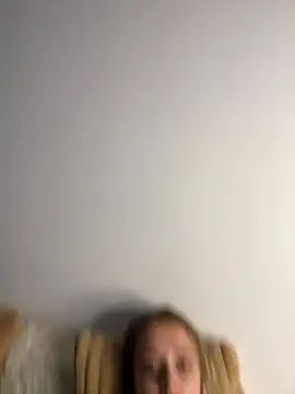 Enjoy_my_beauty - wet my clit & pinch nipples