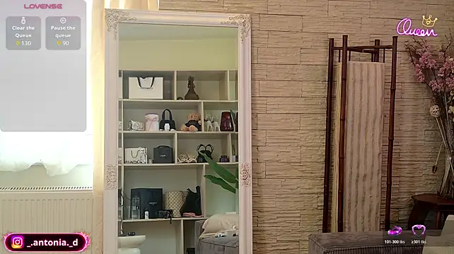 Bella_Posh - Happy pussy, happy life!