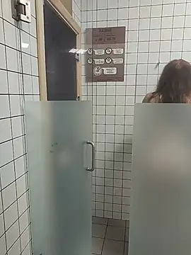 Exhibitionsplit - MAKE me CUM RUNNING ♤SQUIRT