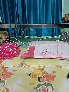 Monaa - Cucumber fucking, belan fucking in live