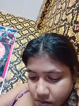 Hot_desi_bb2 - Full nude face pussy