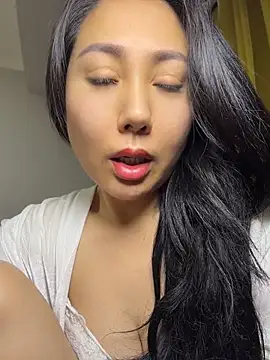 Xuemo88 - 新主播帮主播买件性感衣服谢谢宝贝们