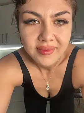 LoveYou2899 - Get my kitty naked and make her cry💦