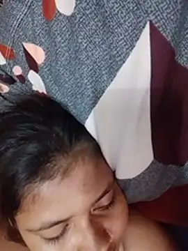 Hot_desi_bb2 - Full nude face pussy