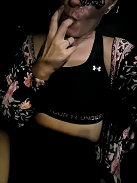 Anvessra - Show Tits