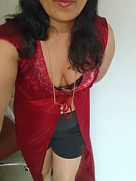 ____R-A-D-H-I-K-A____ - Massage boobs with oil