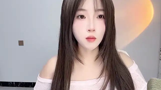 Lucy_8858 - 舔手指~