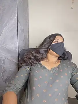 Tamil_Lovely_Cindrellaa - boobs show 5 minutes 😋😍🤤🥵